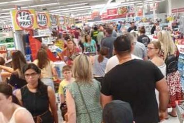 Chaos at Coles in Ellenbrook.