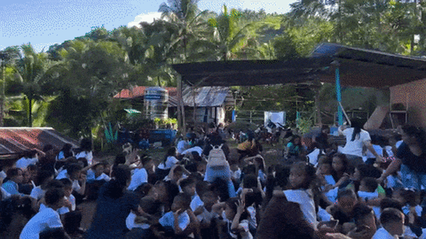 Shelter collapses in quake.