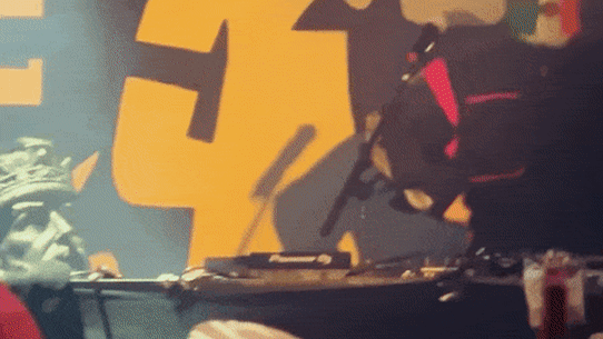 King George’s head turns up on stage at a Kneecap gig in Melbourne.