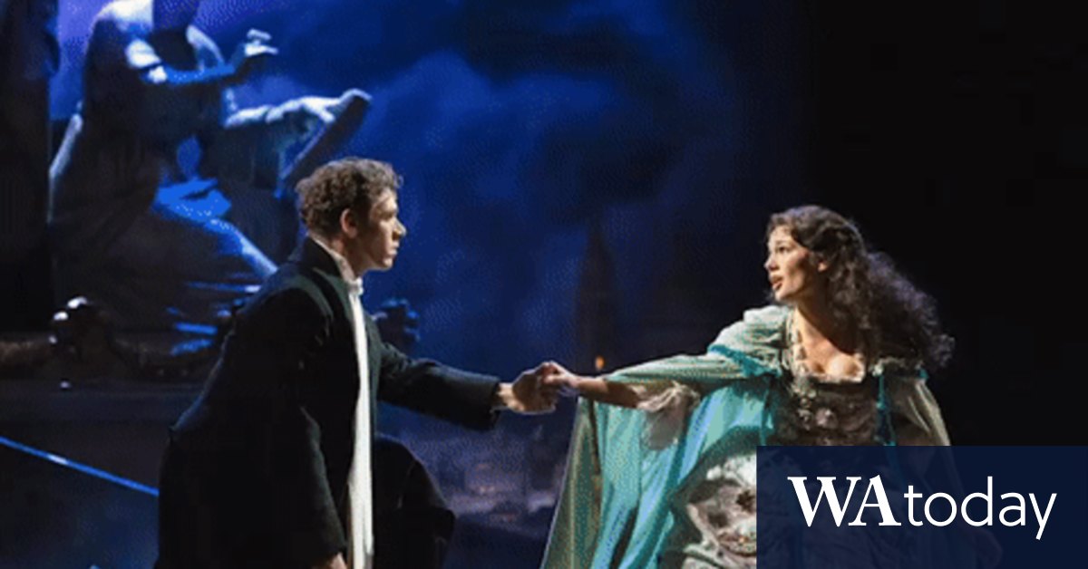 Phantom bares its dark gothic heart in this luscious new Melbourne staging - Vimarsana News