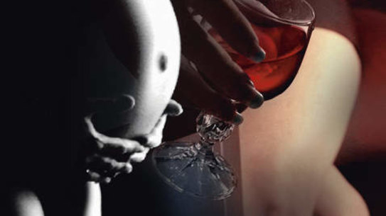 Drinking during pregnancy is hazardous. 