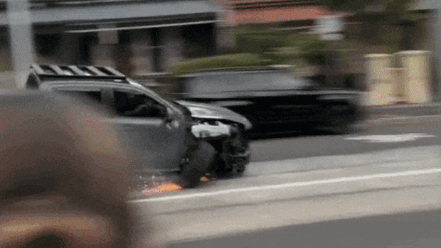 A grey ute has caused chaos in Richmond and Collingwood on Tuesday night, leaving at least 10 cars damaged.