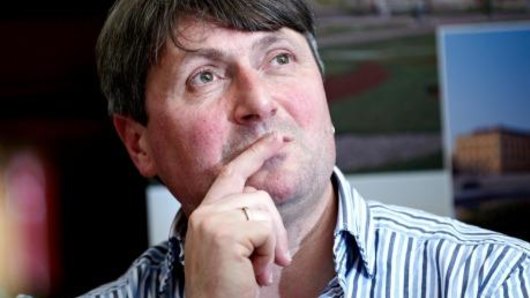 Simon Armitage has a northerner's penchant for pricking pretensions and cutting things down to size.