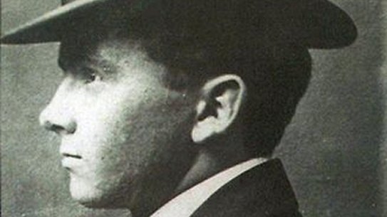 Joseph Leslie Theodore (Squizzy) Taylor.