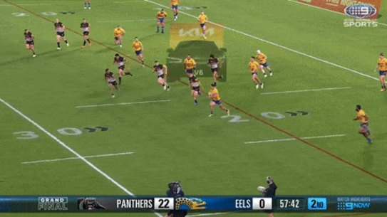 Dylan Edwards evokes memories of Sattler with classic cover tackle