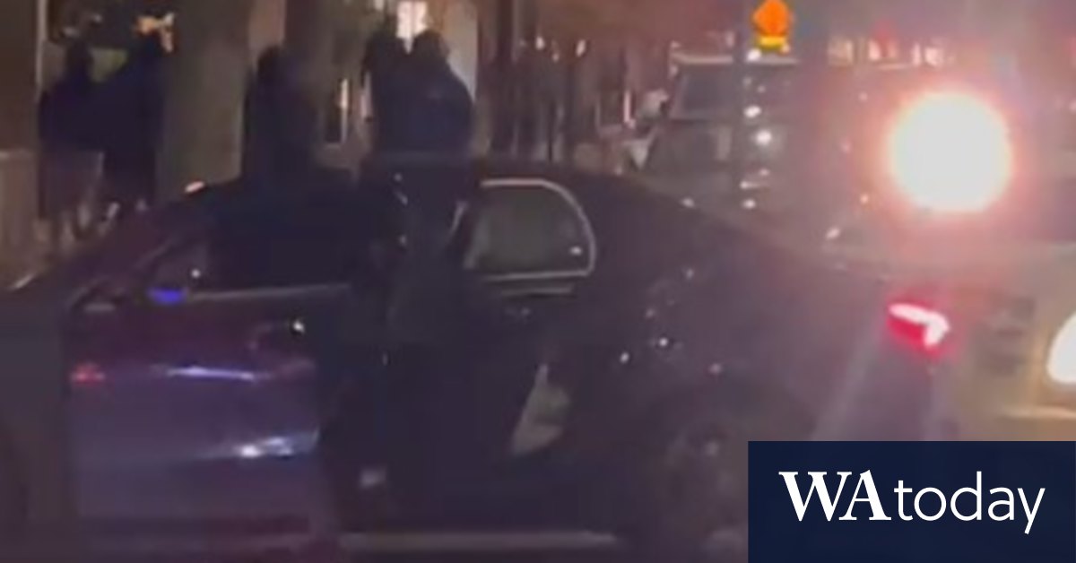 Flash mob of thieves in Walnut Creek, California ransacks Nordstrom department store - Vimarsana News