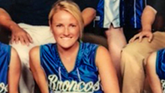 Ashlee Good as a member of the 
Hume City Broncos 2004 women’s team.