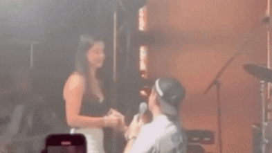 ‘Hurts to watch’: Wedding proposal at Brisbane gig turns awkward