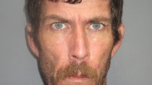 Shane Perry, 37 was allegedly seen abducting four children on Friday afternoon. 