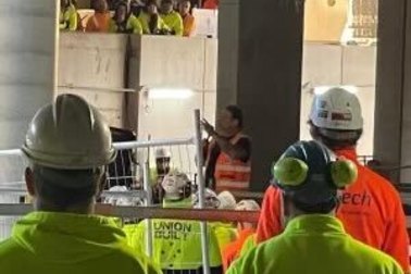 Former construction union boss John Setka addresses a worker rally at the Footscray Hospital site on Wednesday.