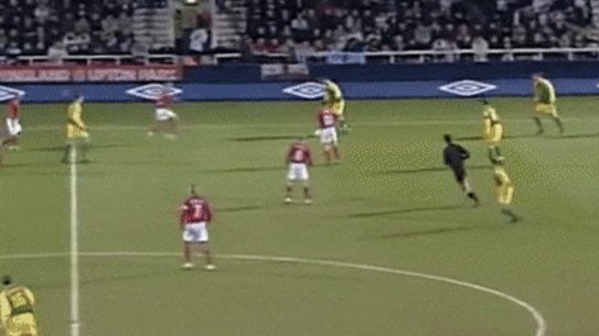 Harry Kewell makes it 2-0 for the Socceroos.