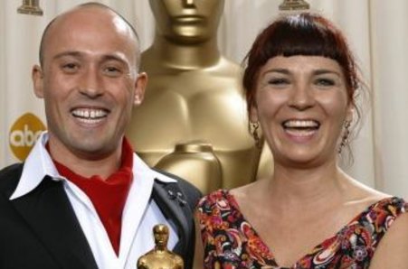 Adam Elliot and producer Melanie Coombs with their Oscar for best animated short film for Harvie Krumpet in 2004.