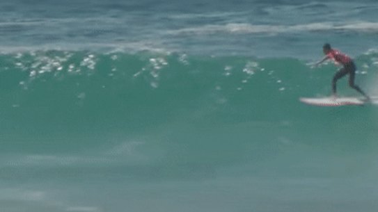 Surfer Dakoda Walters breaks his ankle at Maroubra.