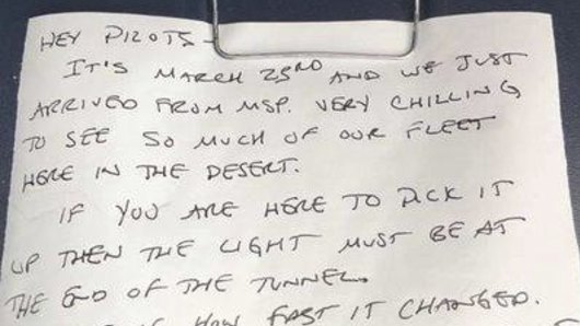 The note left behind by Delta pilot Chris Dennis.