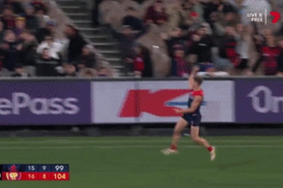 Jake Melksham kicks the match winner against Brisbane.