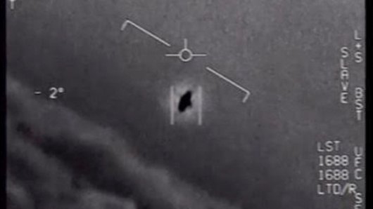 Former US Navy admiral says we won’t find UFOs in the sky – they’ll be underwater