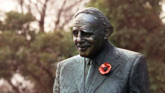 The Melbourne statue honouring Sir Edward “Weary” Dunlop.