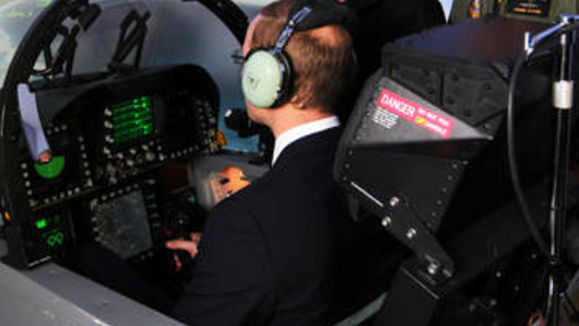 His Royal Highness, the Duke of Cambridge experiences a flight in the F/A18-F Super Hornet simulator at RAAF Base Amberley.