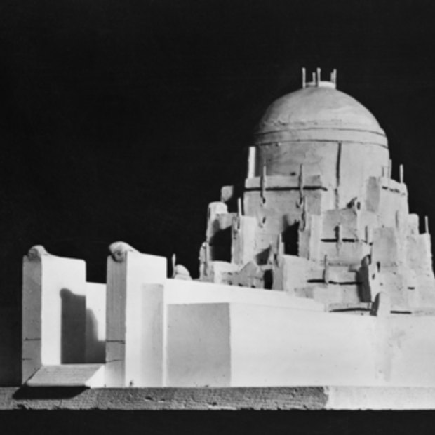 Sodersteen had initial plans for a taller memorial.