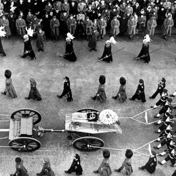 The coffin of King George VI passes through Picadilly on its way to Paddington Station en route to Windsor, in 1952.