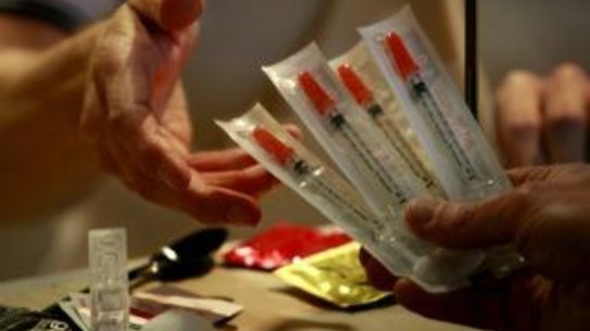 Prison guards shouldn't decide health policy, says former minister