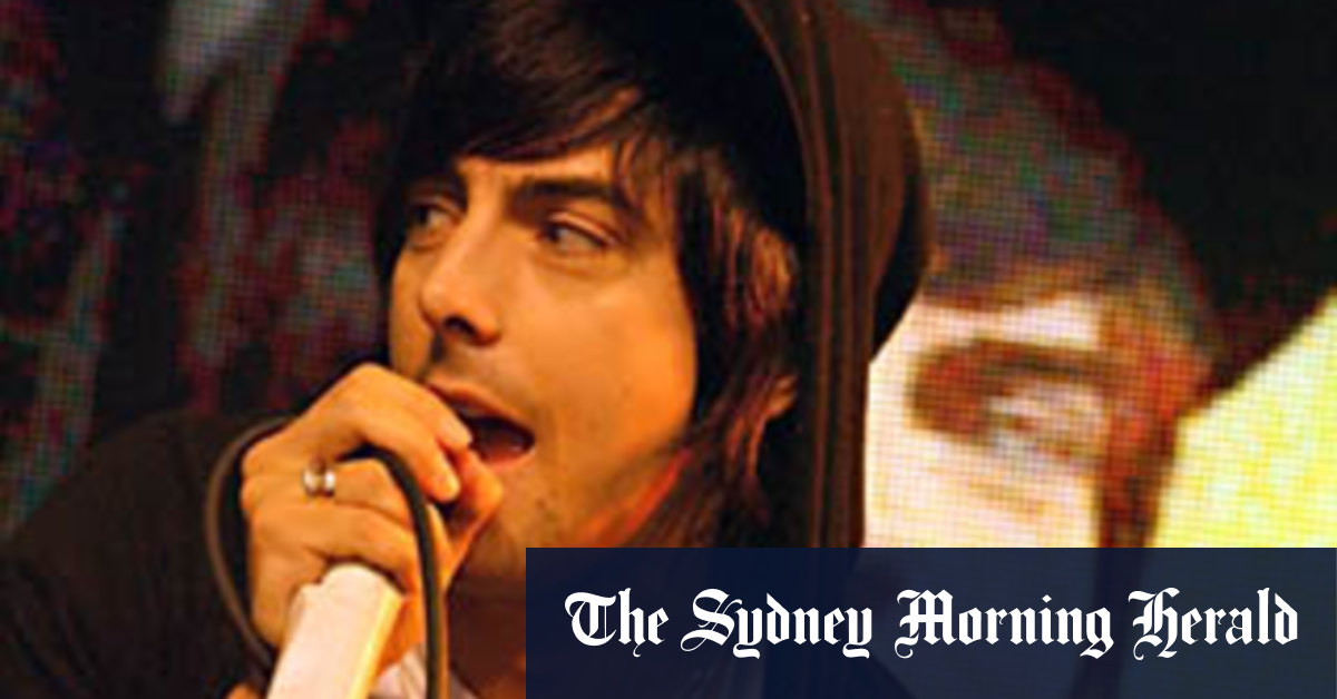 Lostprophets singer Ian Watkins ‘stabbed to death’ in prison