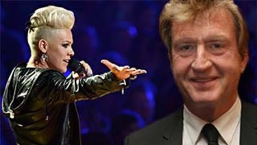 A Pink salute: Aussie super manager Roger Davies