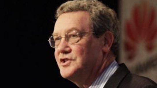 In 2006, Alexander Downer was key to establishment of talks between foreign ministers and defence ministers from Australia and the UK.