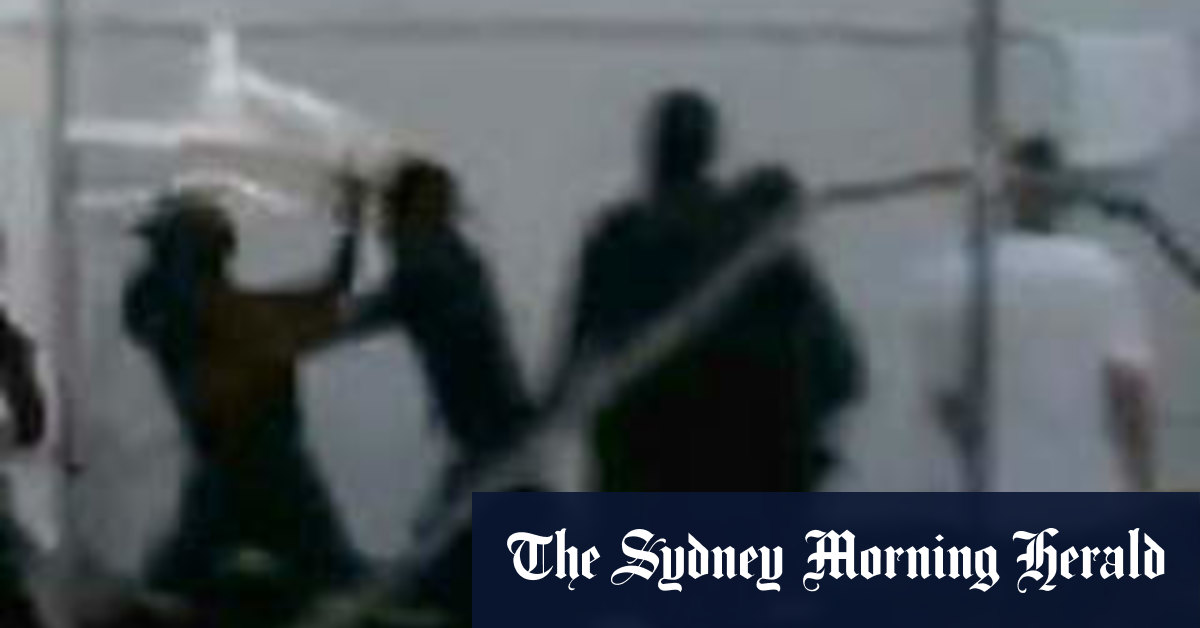 Former guard sues Manus Island operator, Australian government over asylum seeker riots - Vimarsana News