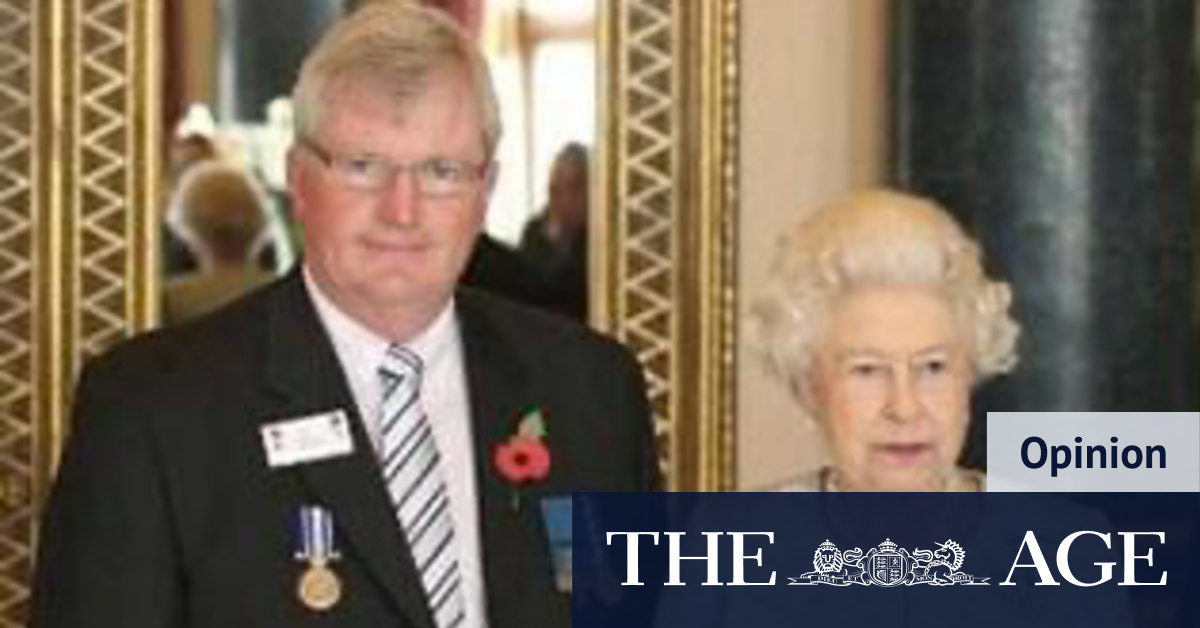 How hero policeman Michael Pratt became Queen Elizabeth;s favourite - Vimarsana News