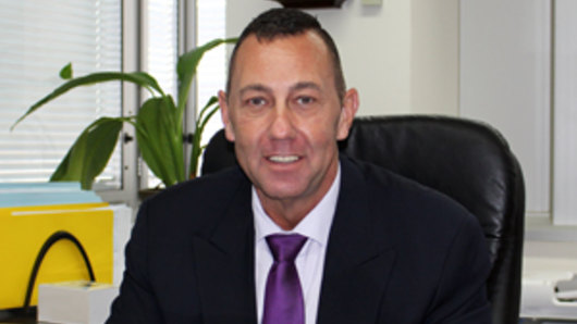 Queensland Electoral Commissioner Walter van der Merwe has resigned.