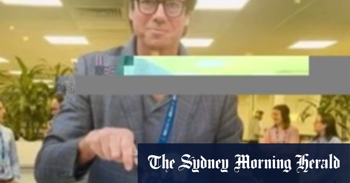 McLachlan takes the (very large) cake - Vimarsana News