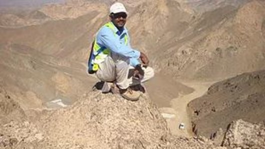 A worker at the Abu Dabbab mine.