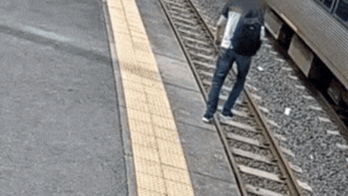 ‘Heart-stopping’ footage shows trips, falls and commuters caught in doors on Brisbane trains