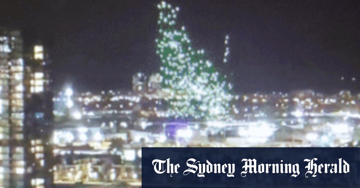 Yarra River drone show report: Hundreds of drones crashed into Melbourne river due to wind conditions, ATSB says