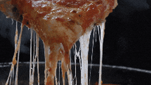 Chicago’s iconic deep-dish pizza should not be messed with.