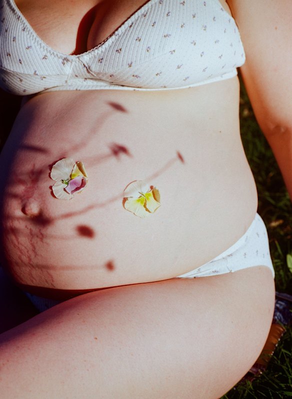 Despite understanding the risks associated with birth, many women prefer a homebirth or freebirth.