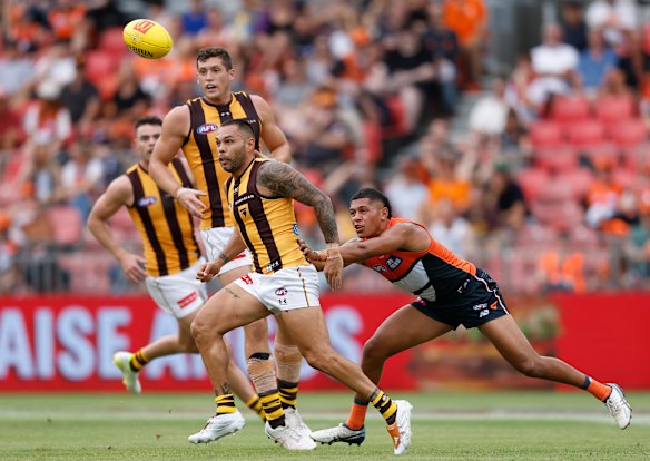  Hawthorn’s Jarman Impey.
