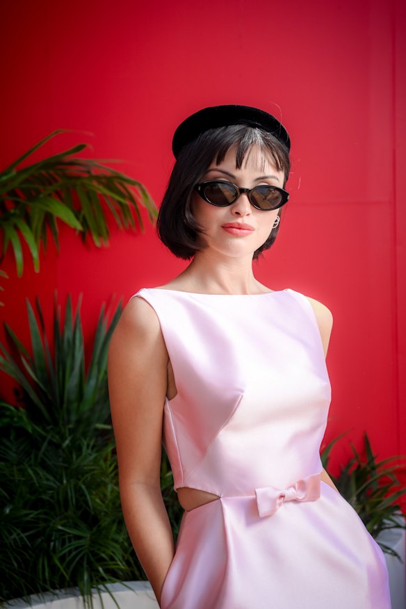 Ellen’s vintage black hat was found in London.