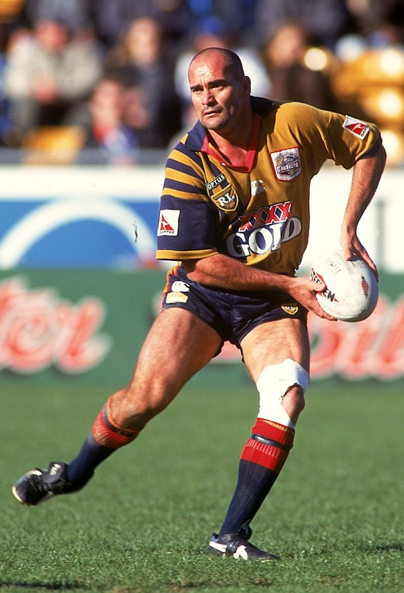 The South Queensland Crushers jersey, worn here by Dale Shearer, didn’t grace the fields for very long. 