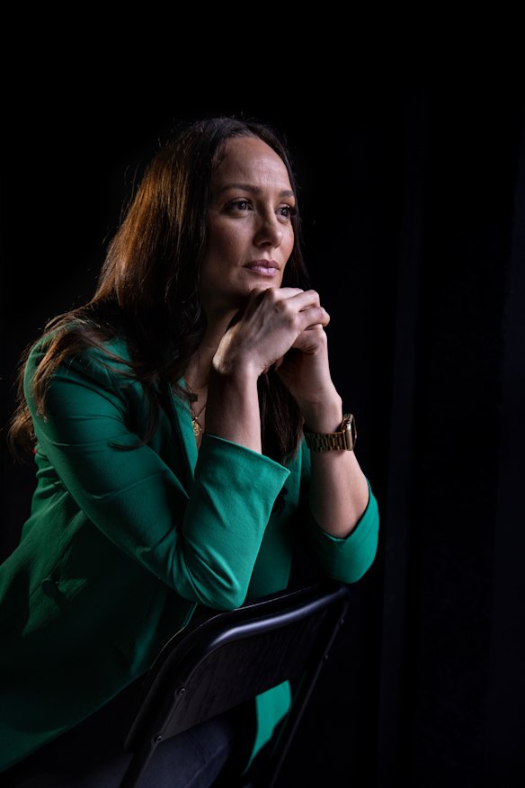 Renee Gartner, ex-boxer and podcaster, backed the bill. 