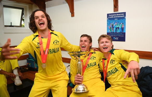 Sam Konstas, Harry Dixon and Ollie Peake after Australia claimed the ICC under-19 World Cup in South Africa last year.