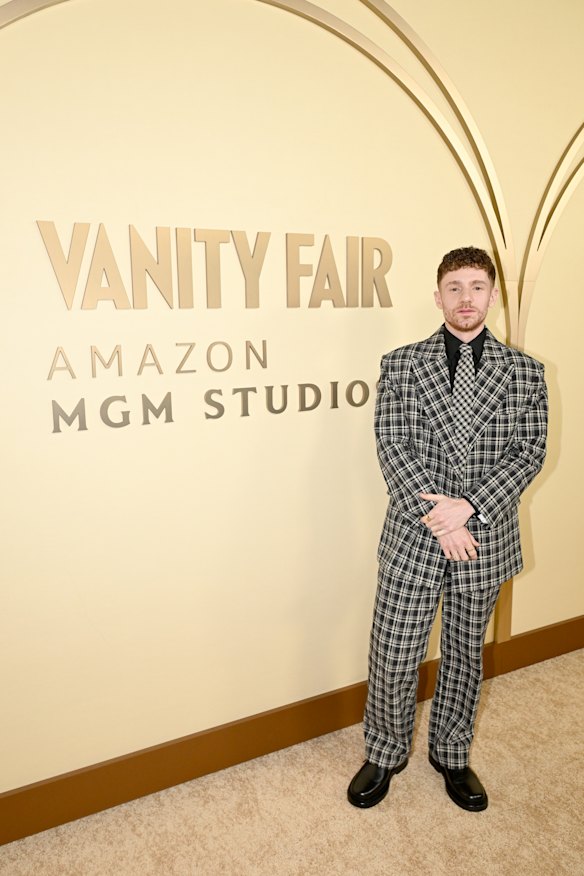 Chris Perfetti in Tanner Fletcher. 