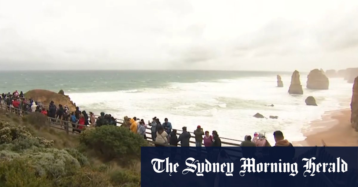 Tourists could be slugged fee to visit the Twelve Apostles