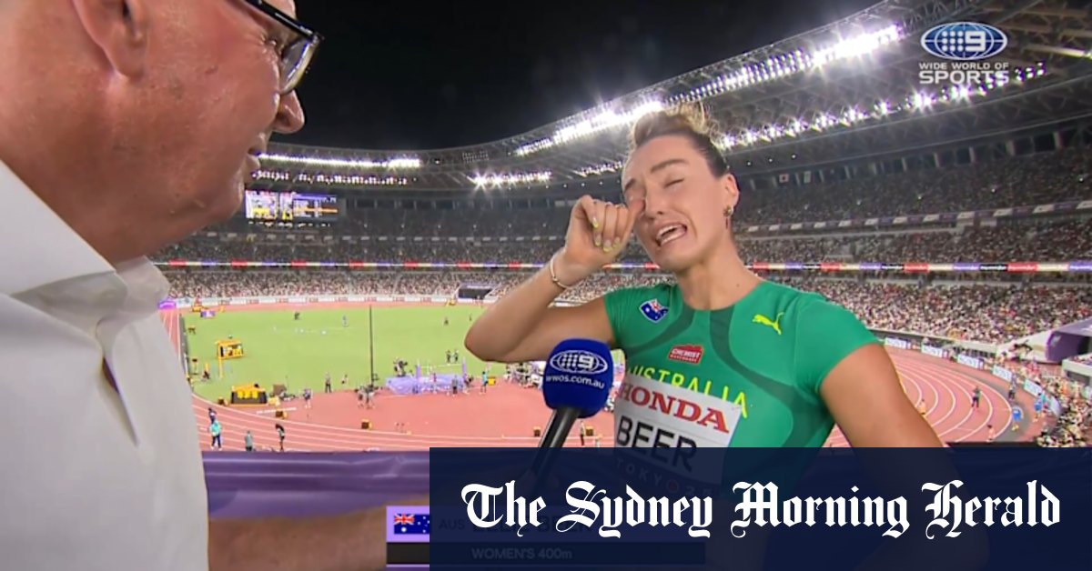 Aussie 400m runner breaks down in tears