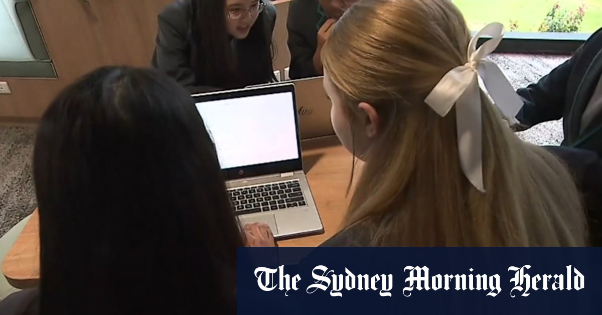 SA to roll out custom-built AI across schools