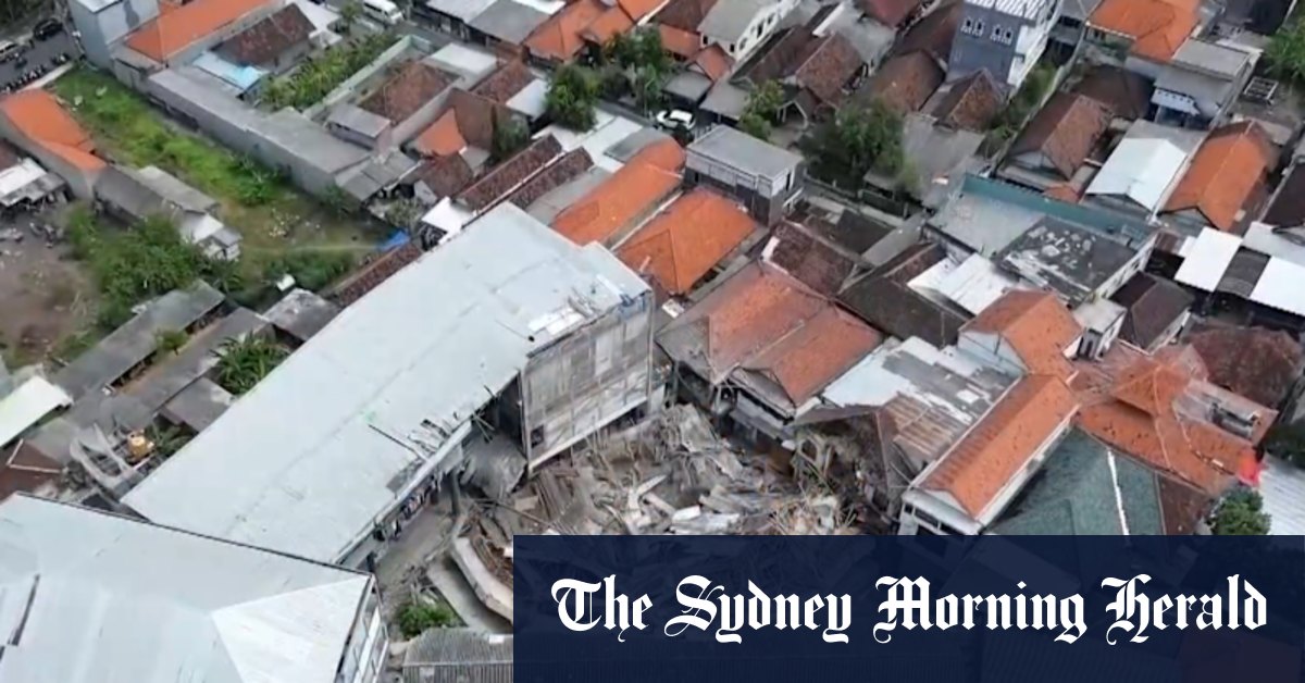 More than 90 students remain trapped in ruins of collapsed school building