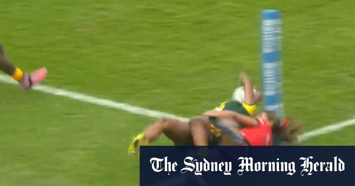 Titans rookie dazzles to bag a double