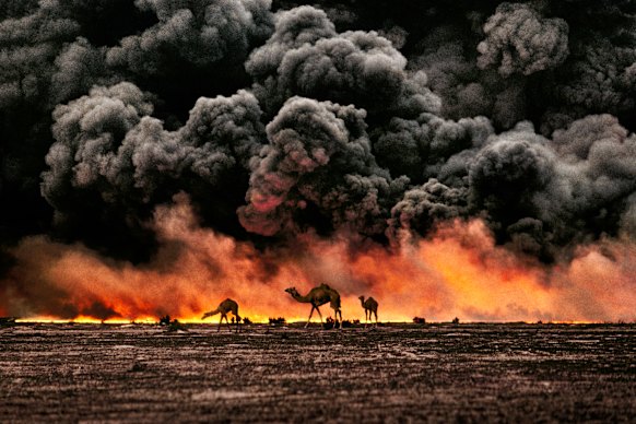 Al Ahmadi, Kuwait, 1991.