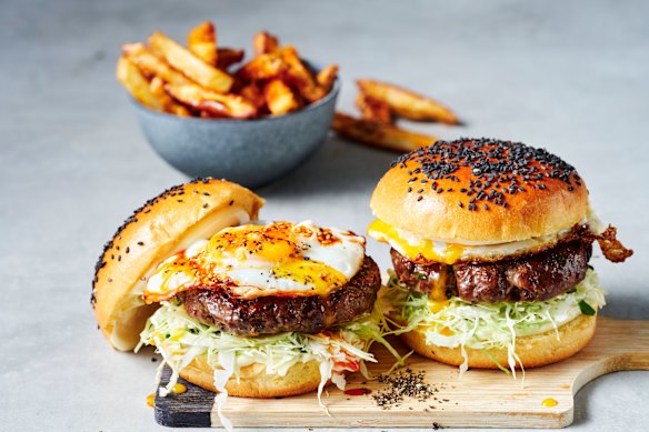 Chinese beef and black bean burger with chilli crisp chips.